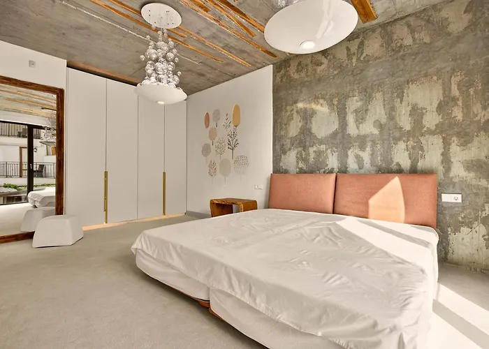 Design Lux Dreaming In Bamboo Garden ,no Shoes Allowed Inside * Βάρνα