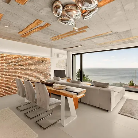 Design Lux Dreaming In Bamboo Garden ,no Shoes Allowed Inside Apartment *