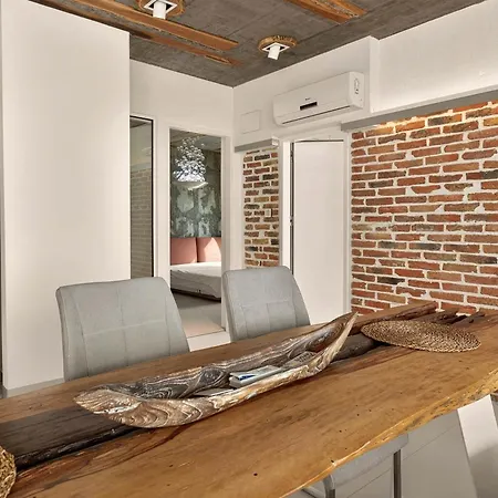 Design Lux Dreaming In Bamboo Garden ,no Shoes Allowed Inside Apartment *