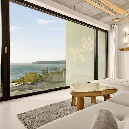 Design Lux Dreaming In Bamboo Garden ,no Shoes Allowed Inside Apartment *